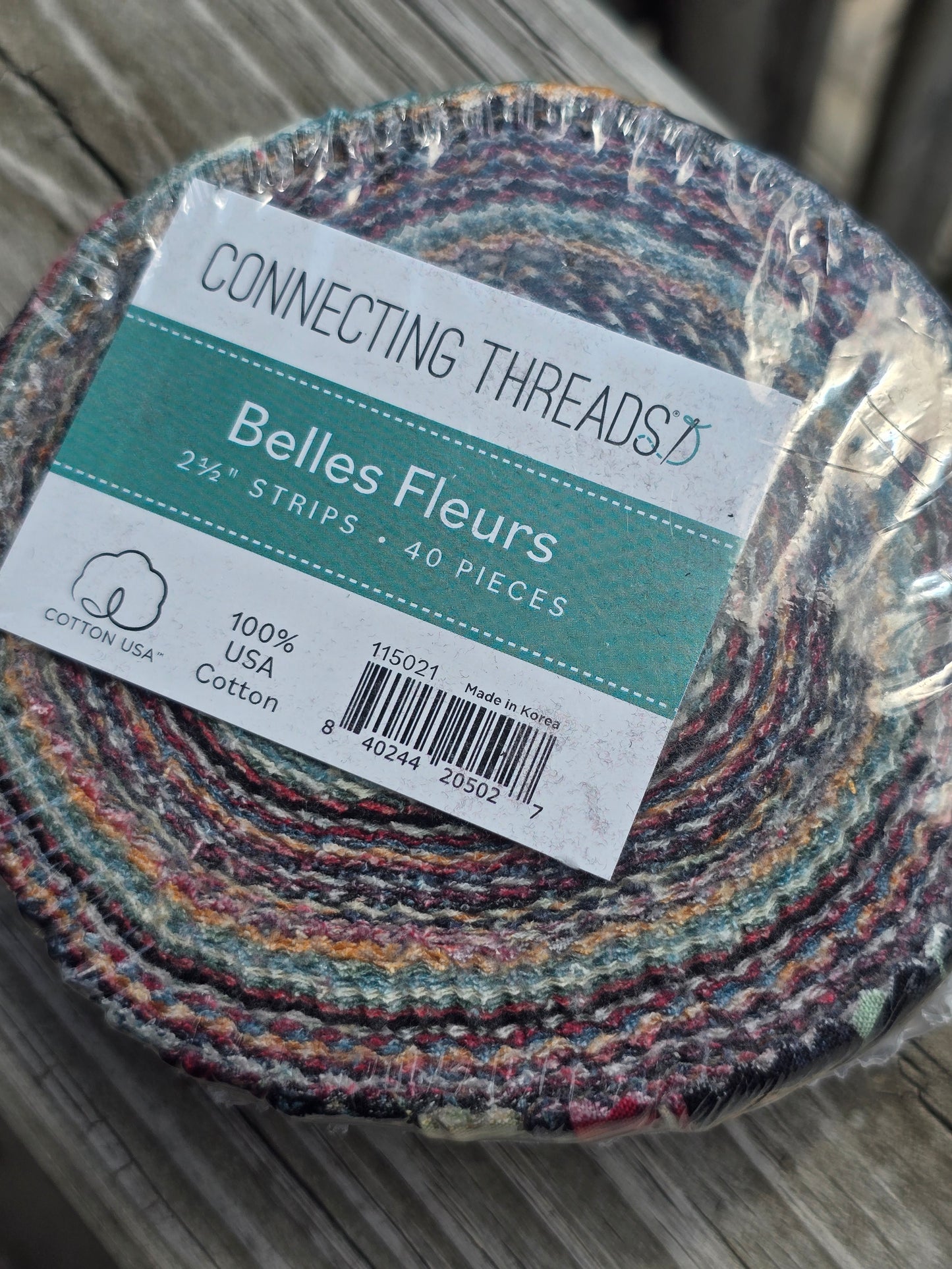 Connecting Threads - Belles Fleurs - Quilting Fabric - Jelly Roll