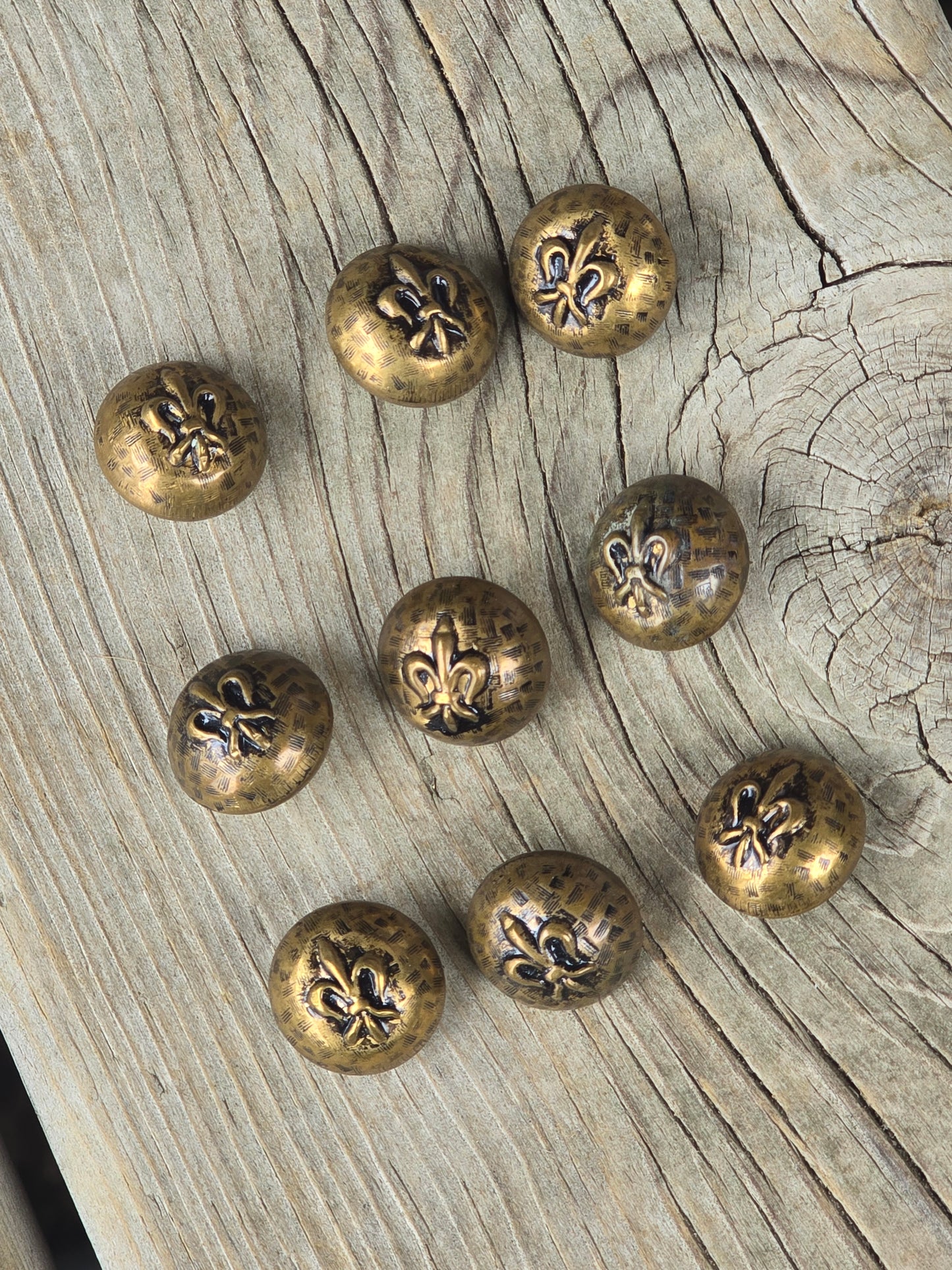 Vintage Fleur-De-Lis Motif Metal Buttons