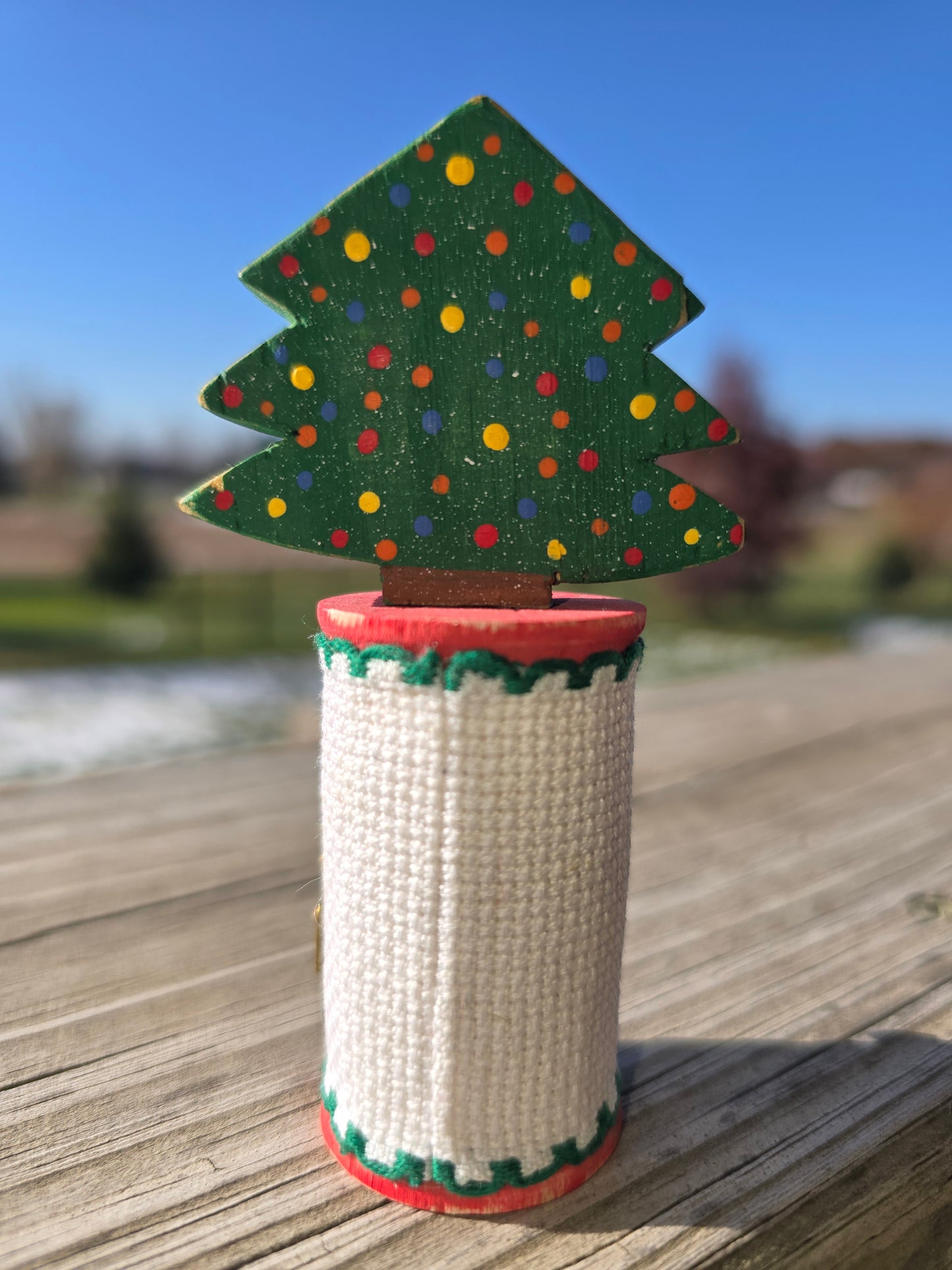 Faithwurks - Christmas Tree - Seasonal Spool Decoration