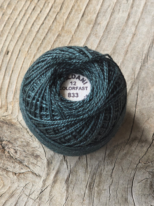Valdani - Perle Cotton - Hand-Dyed - Size 12 - #833 - Thread