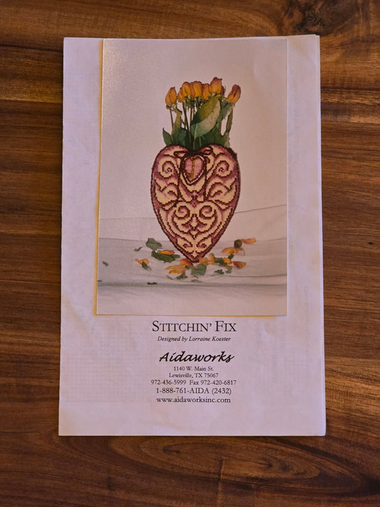 Aidaworks - Vintage Rose Pocket - Cross Stitch Kit